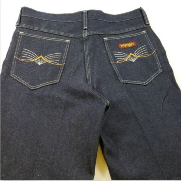 Wrangler Men 32 X 31 slim boot cut jeans - Picture 1 of 6